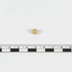 pendentif en pelta ou croissant de lune